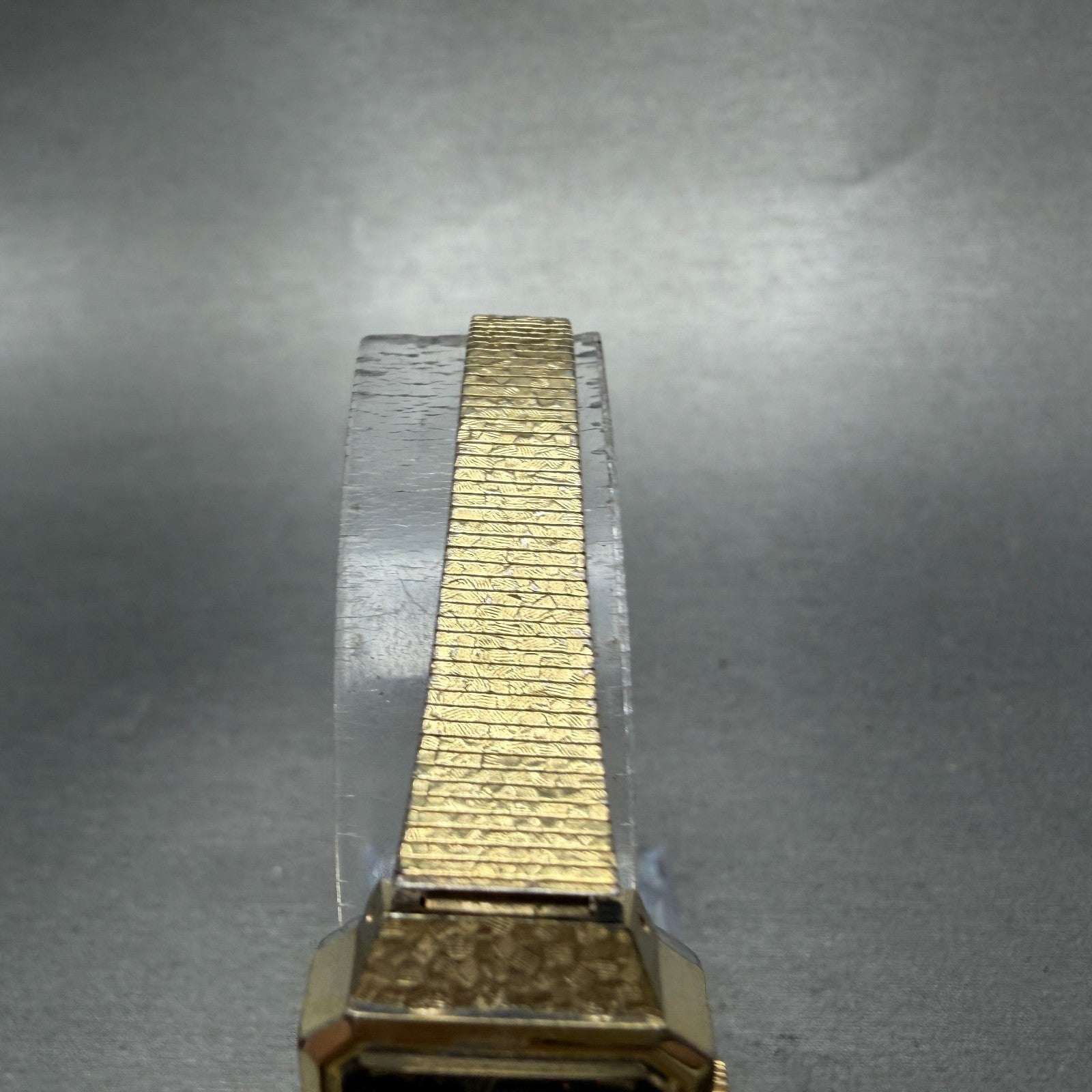 Seiko Tank Watch Women 18mm Green Dial Gold Tone Manual Rectangle 11-3990 Runs4