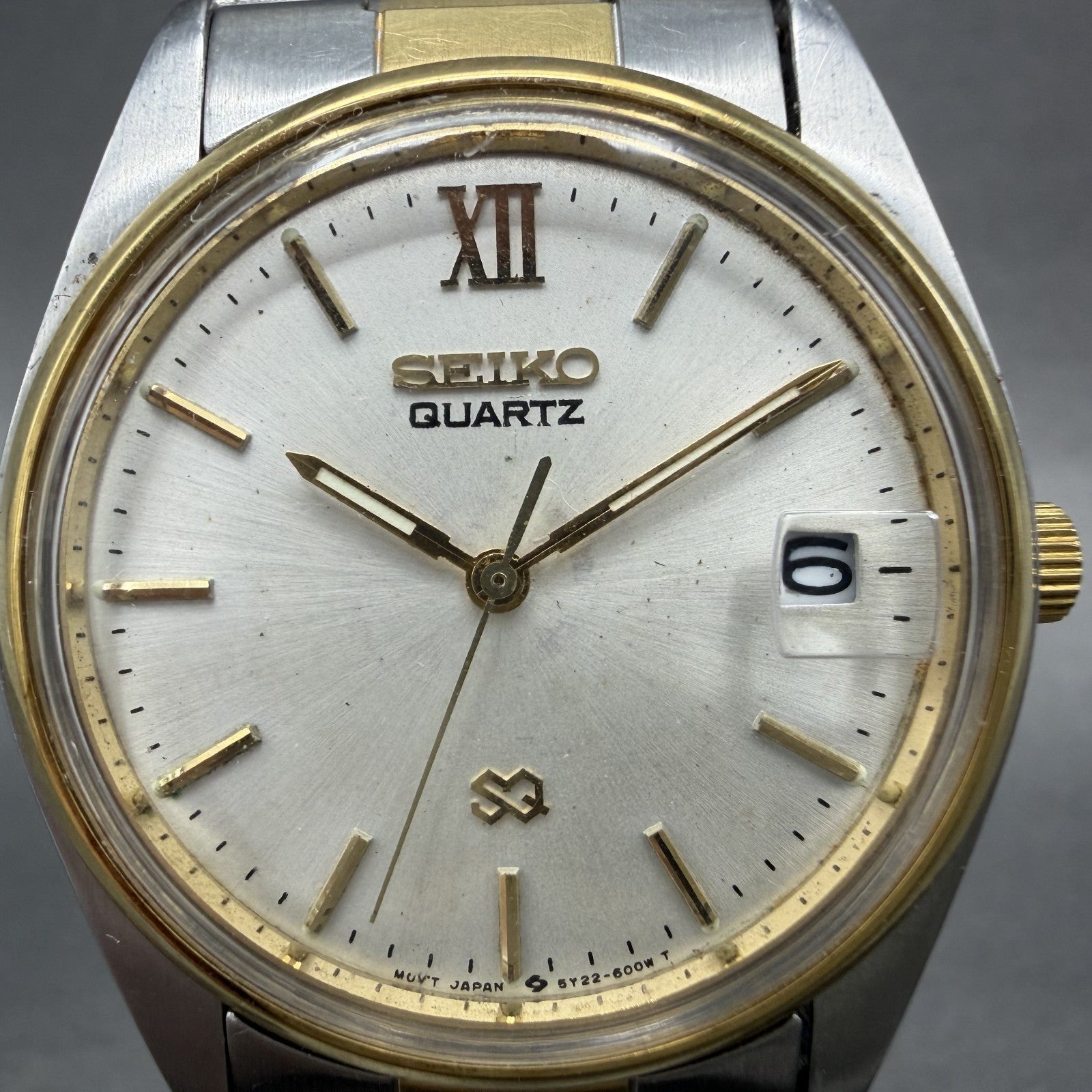 Seiko SQ Watch Men 33mm Silver Dial Two Tone Date 5y22-6009 New Battery1