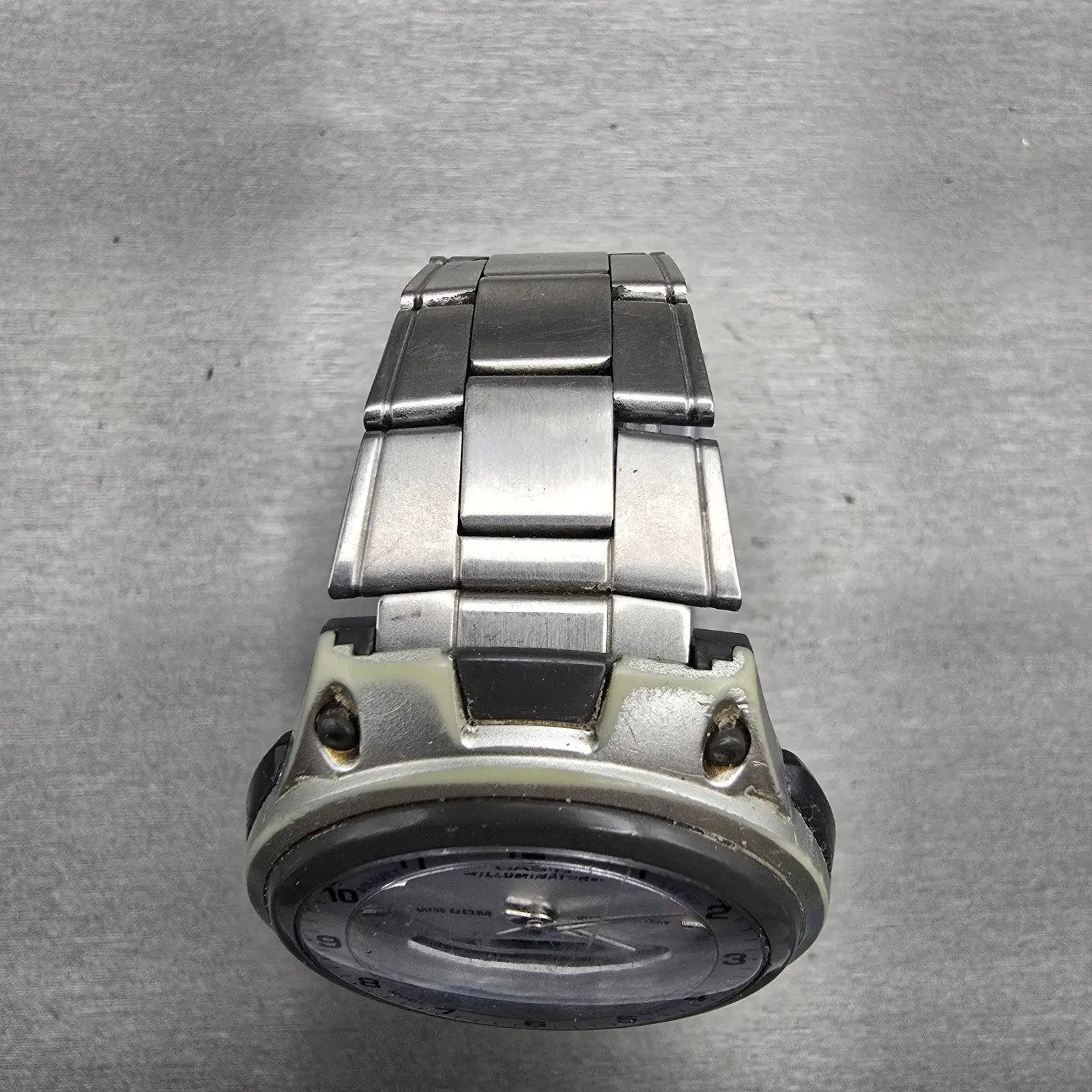 Casio Illuminator AW-80 Watch Men 40mm Silver Dial Silver Tone Daydate New BattH4