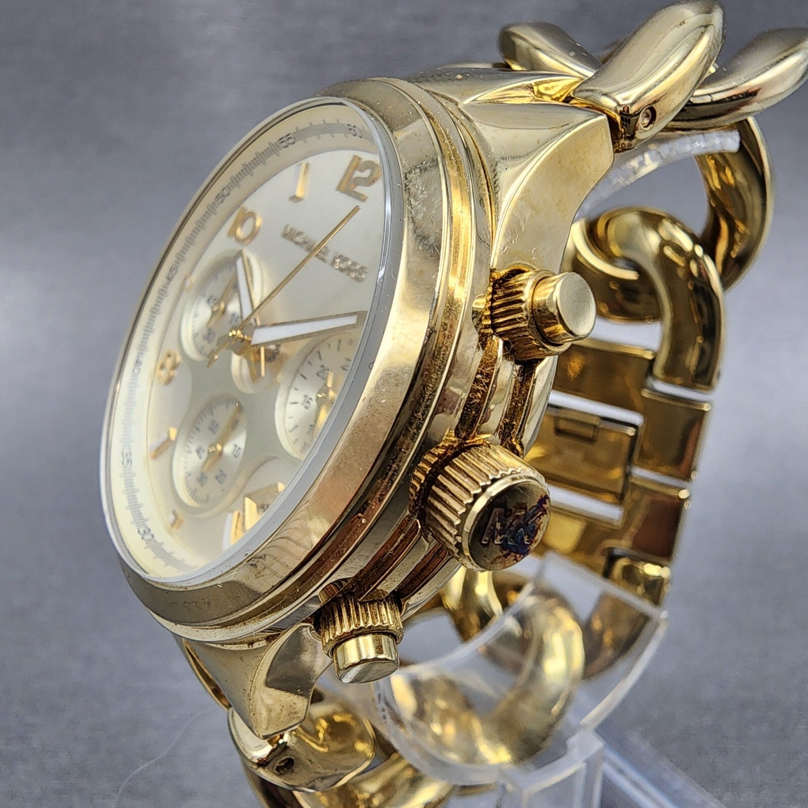 Michael Kors Runway Chronograph Watch Women 38mm Champagne Dial Gold New Batter2