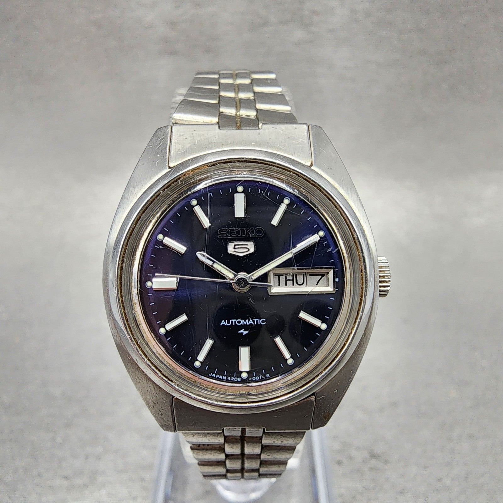 Seiko 5 Automatic Watch Women 26mm Blue Dial Silver Tone Daydate 42060010 Runs0