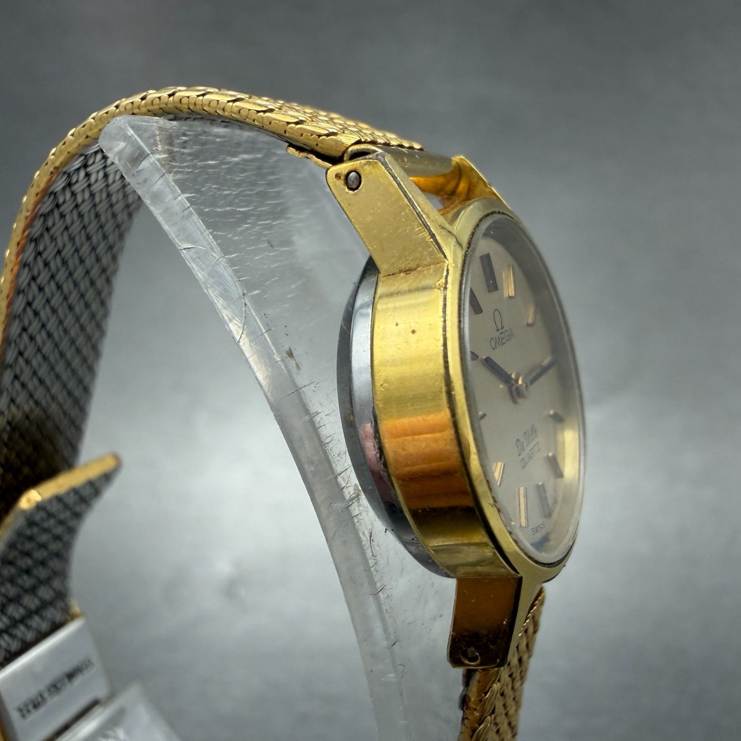 Omega De Ville Watch Women 20mm Gold Dial 10K Gold Plated Round 5910017  New bat3
