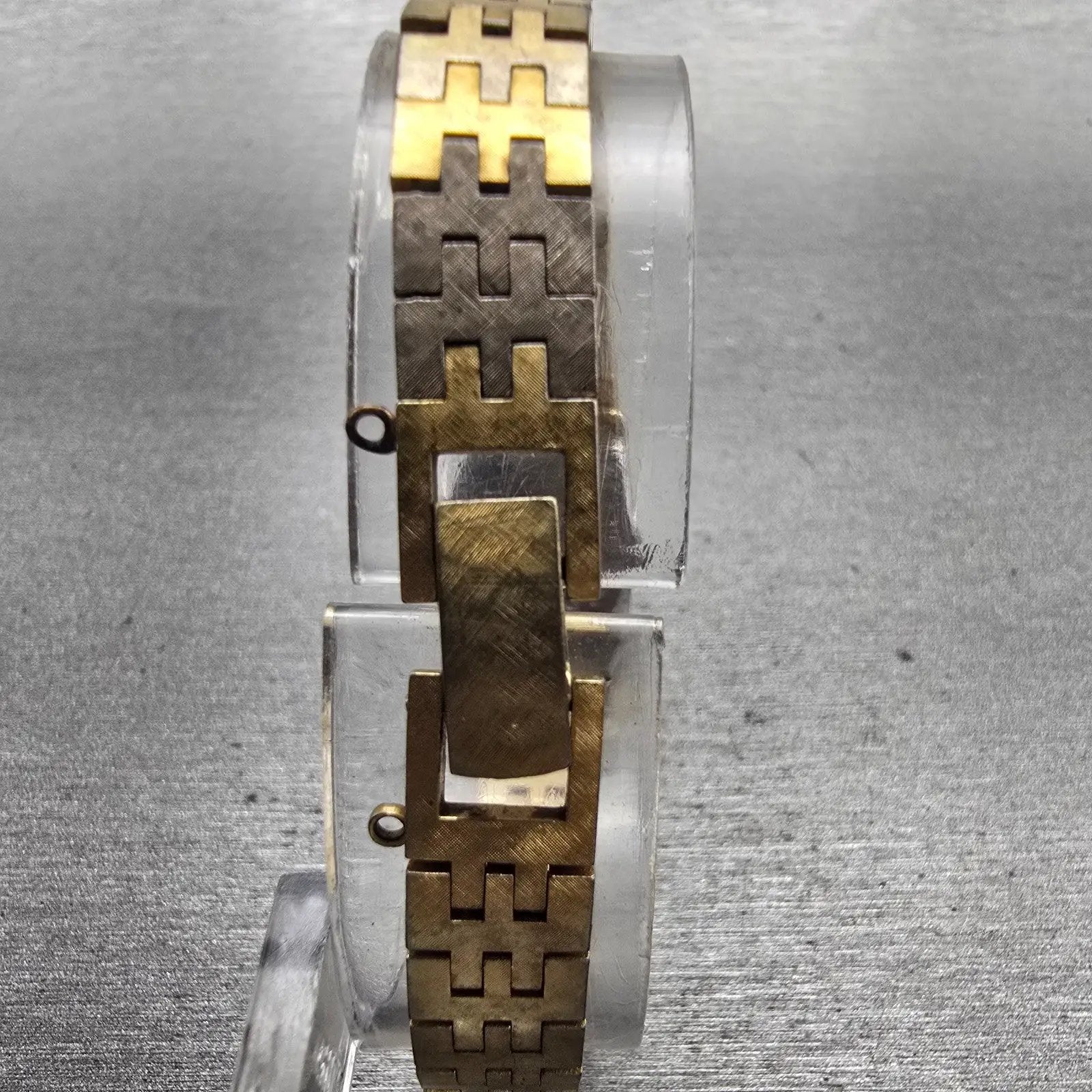 Seiko Watch Women 17mm Gold Dial Gold Tone Oval 11-7849 Vintage Mechanical Works7