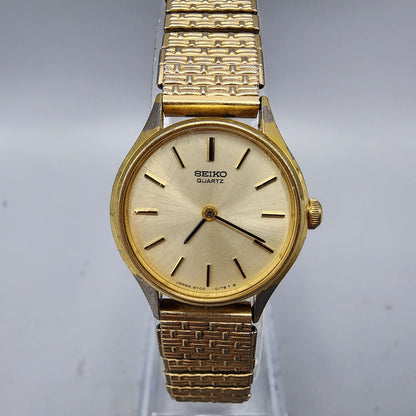 Vintage Seiko Watch Women Gold Tone Champange Dial 23mm Round 4700-0059 New Batt