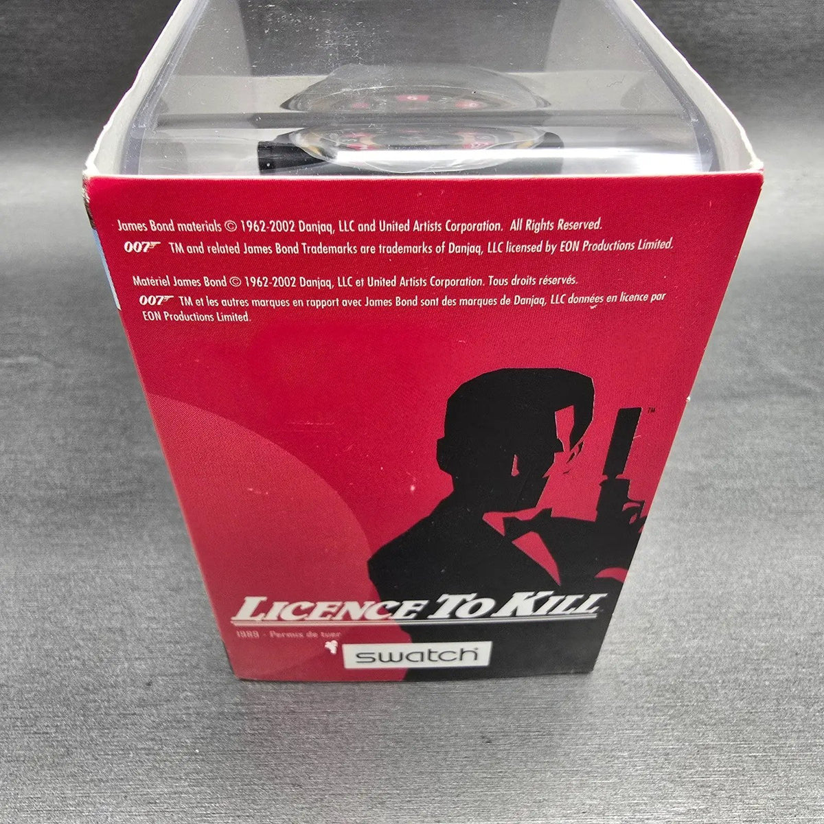 Swatch James Bond License to Kill Watch Men 44mm Gold Dial SUDB103 New Batt NOS9