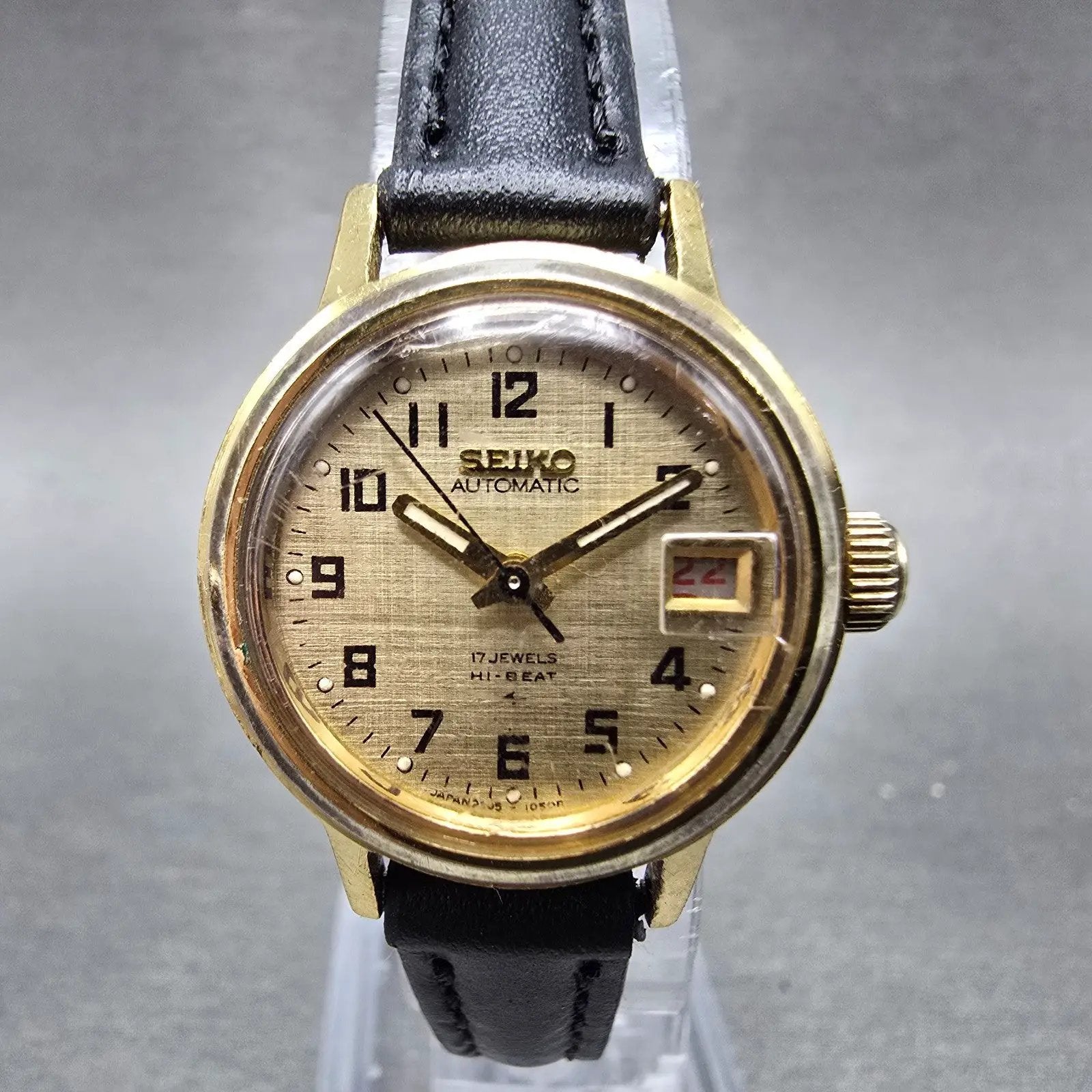 Seiko Automatic Watch Women 24mm Champagne Dial Gold Tone Date 2205-0599 Runs0