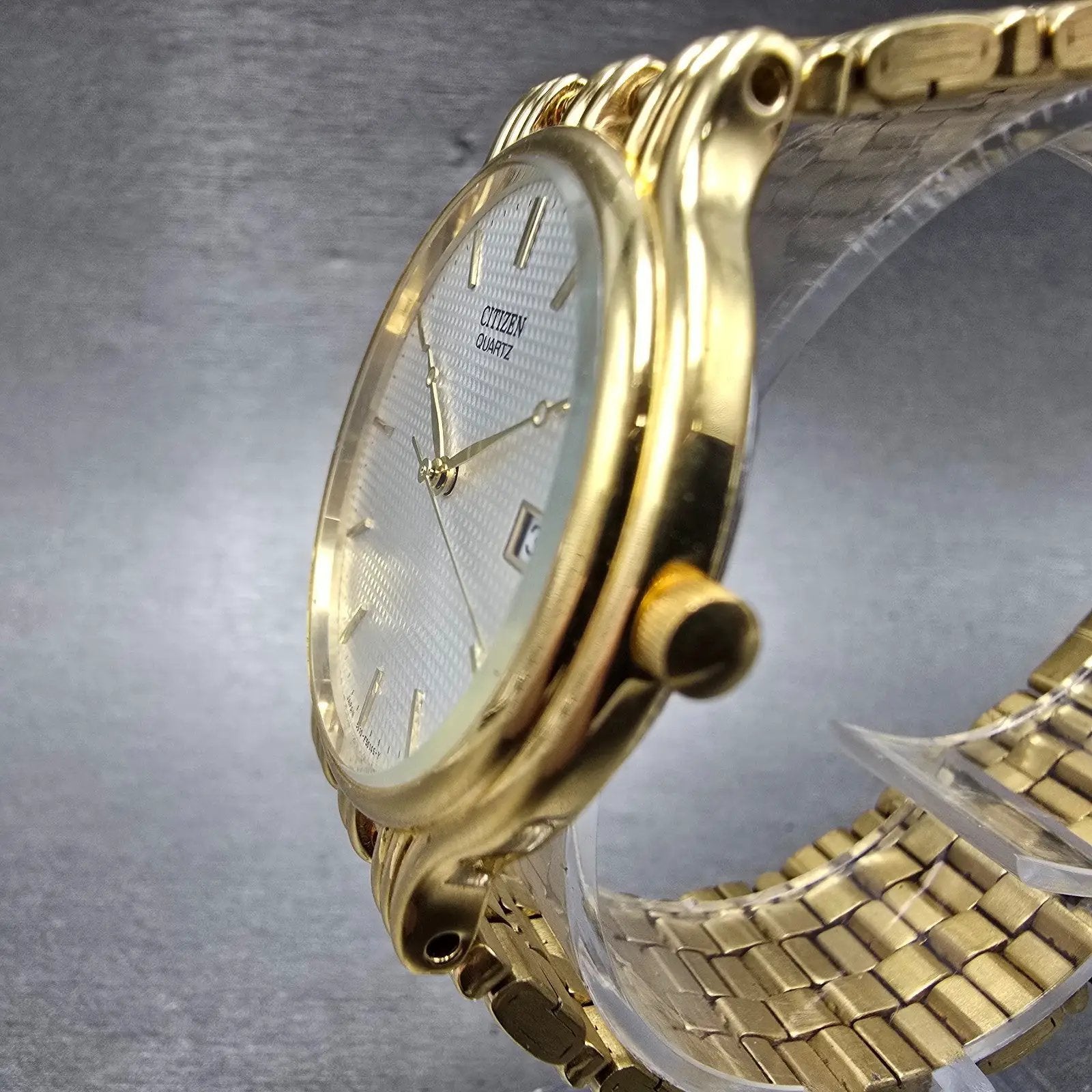 Citizen Watch Men 34mm White Dial Gold Tone Date Round 5510-F52584 New Battery F2