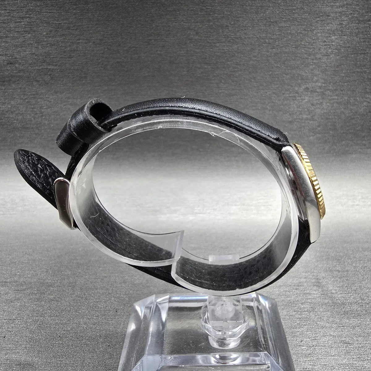 Seiko SQ Watch Women 24mm Gold Dial Two Tone Daydate Round 3E23-0A60 New Battery8