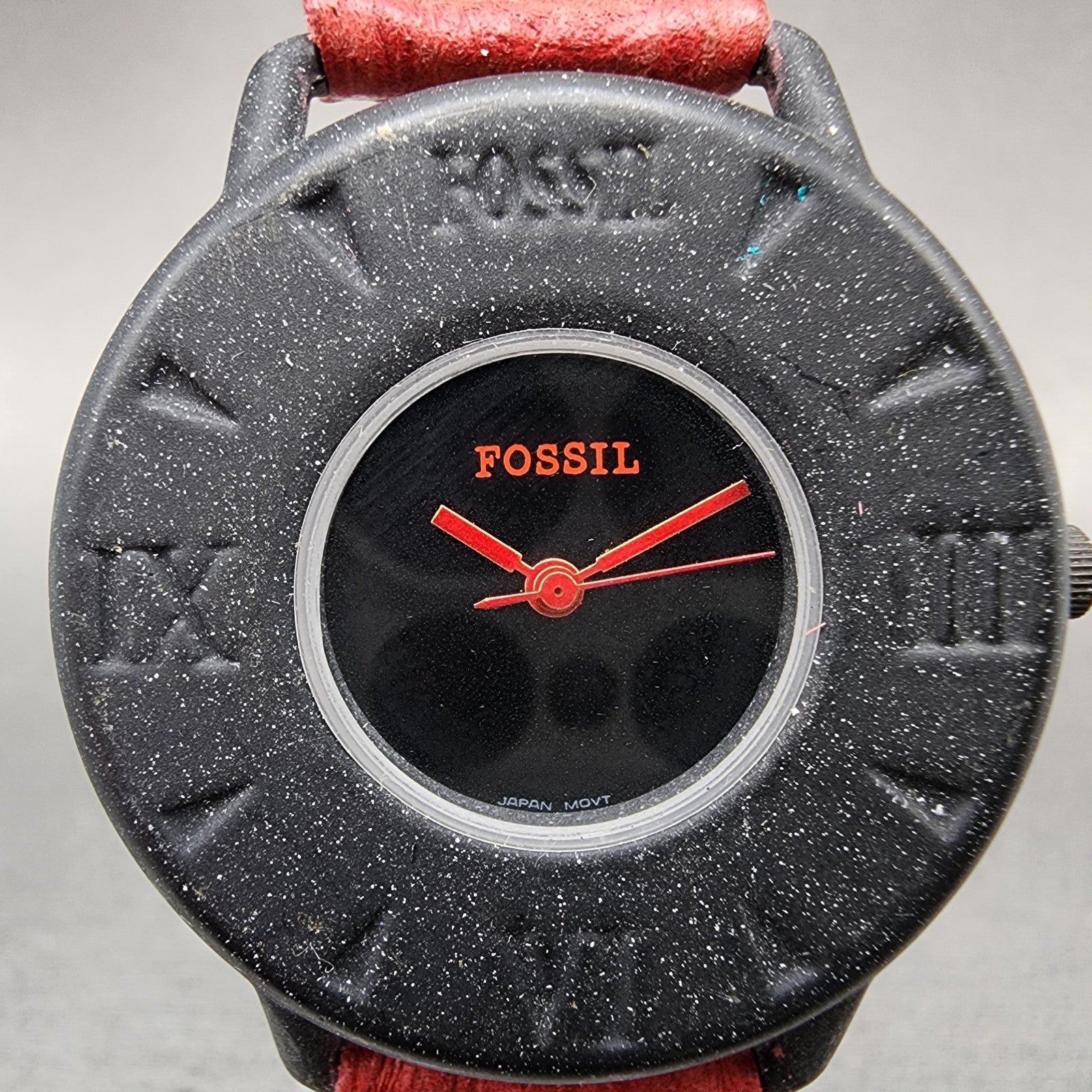 Fossil Watch Women 36mm Black Dial Black Tone Round Red Leather Band New Battery1