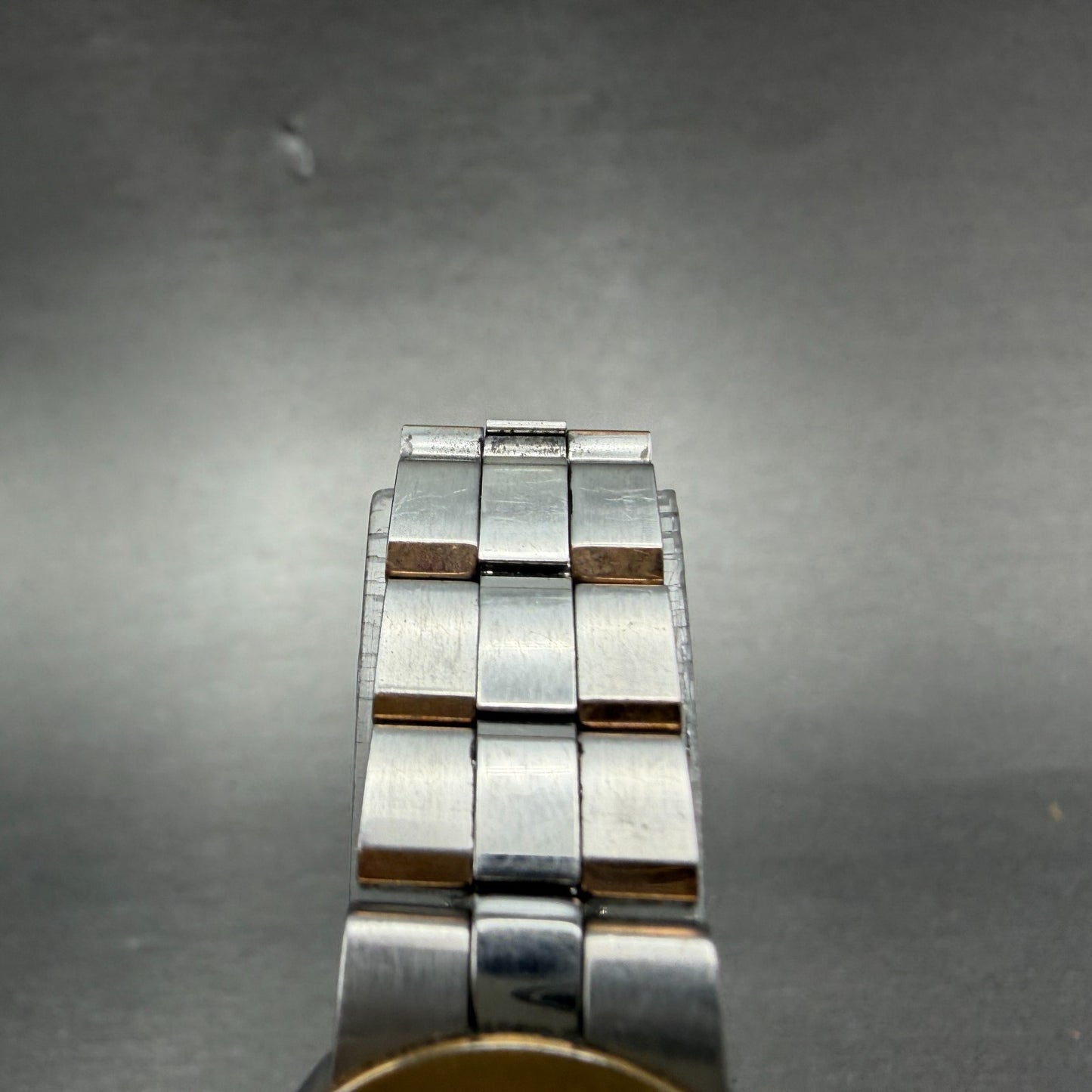 Seiko Lukia Watch Women 21mm MOP Dial Two Tone Oval 1F21-0AZ0 New Battery4