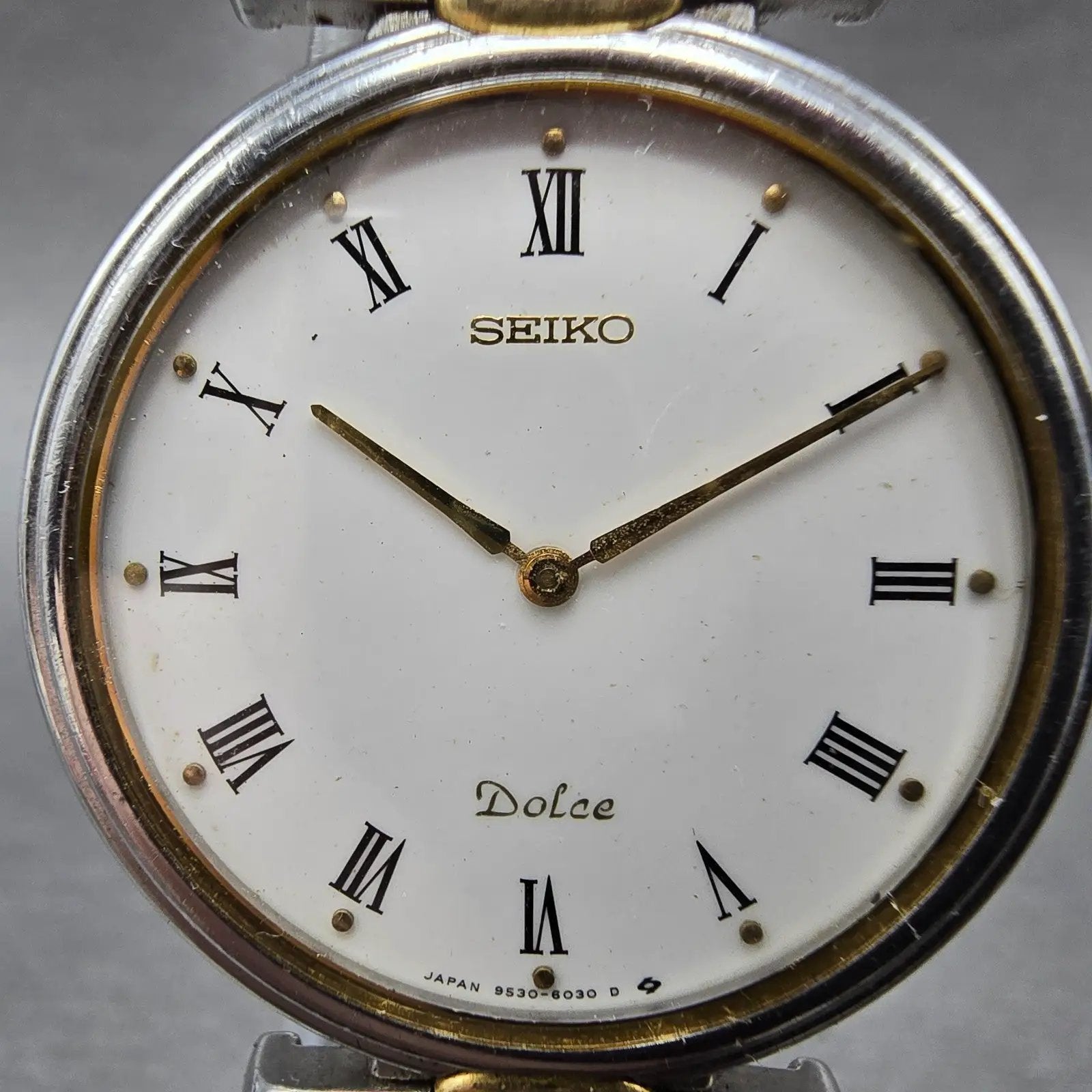 Seiko Dolce Watch Men 32mm White Dial Two Tone Round 9530-6030 PARTS2