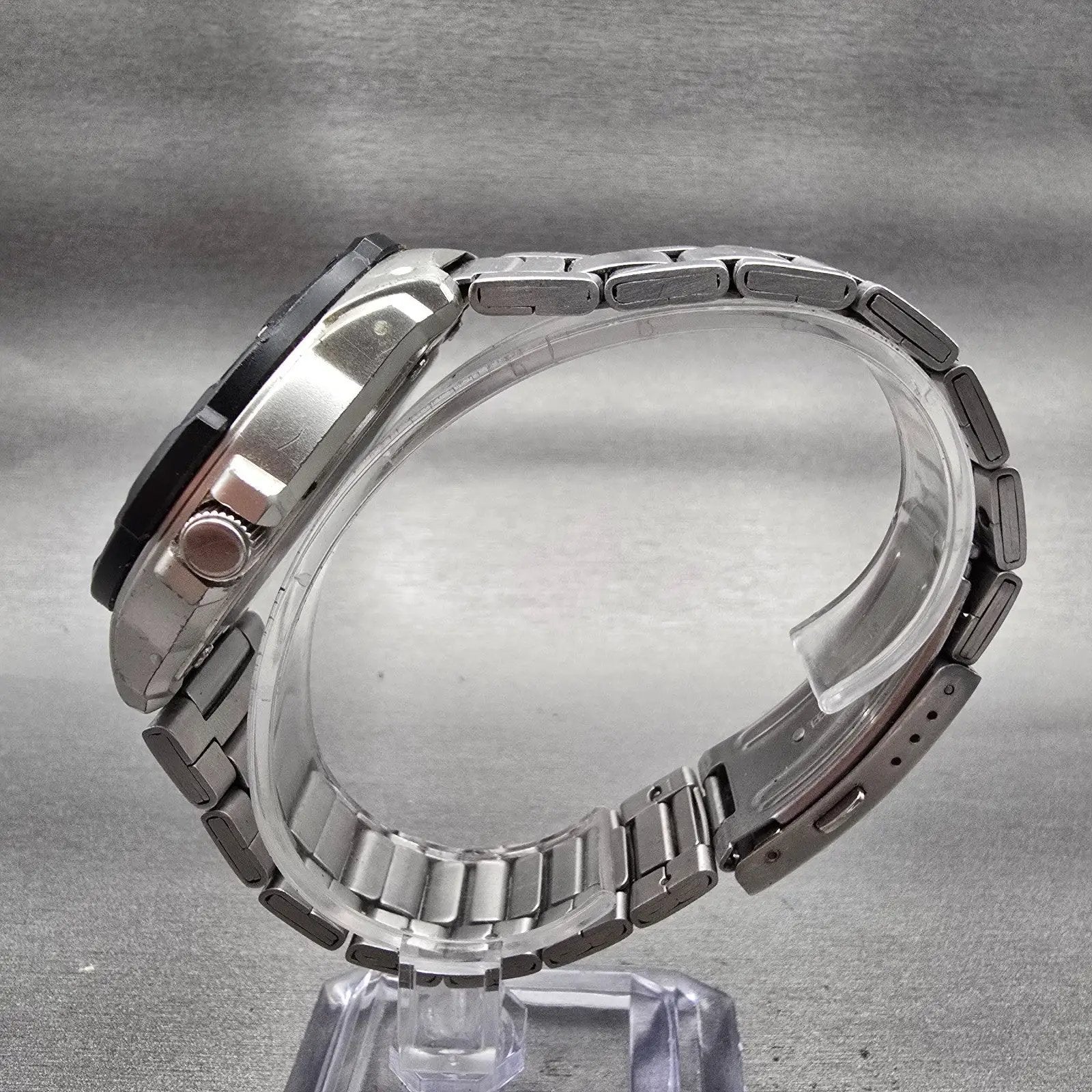 Casio Dive Watch Men 43mm White Dial Two Tone Daydate Round MRW-200H New Battery6