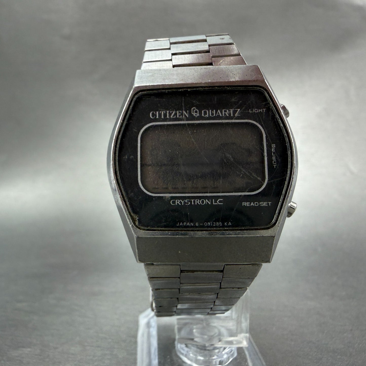 Citizen CQ Watch Men 34mm Digital LCD Silver Tone Alarm Chrono 4-097718 PARTS6