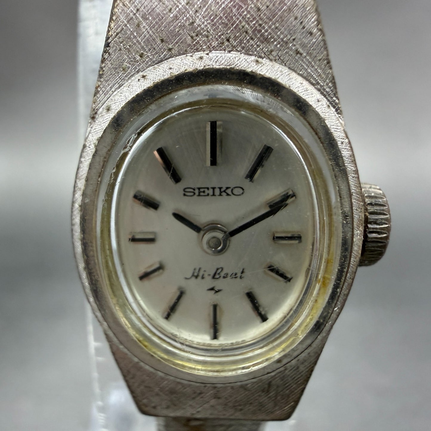 Seiko Watch Women 15mm Silver Dial Silver Tone Manual Oval 1120-7000 Runs VTG1