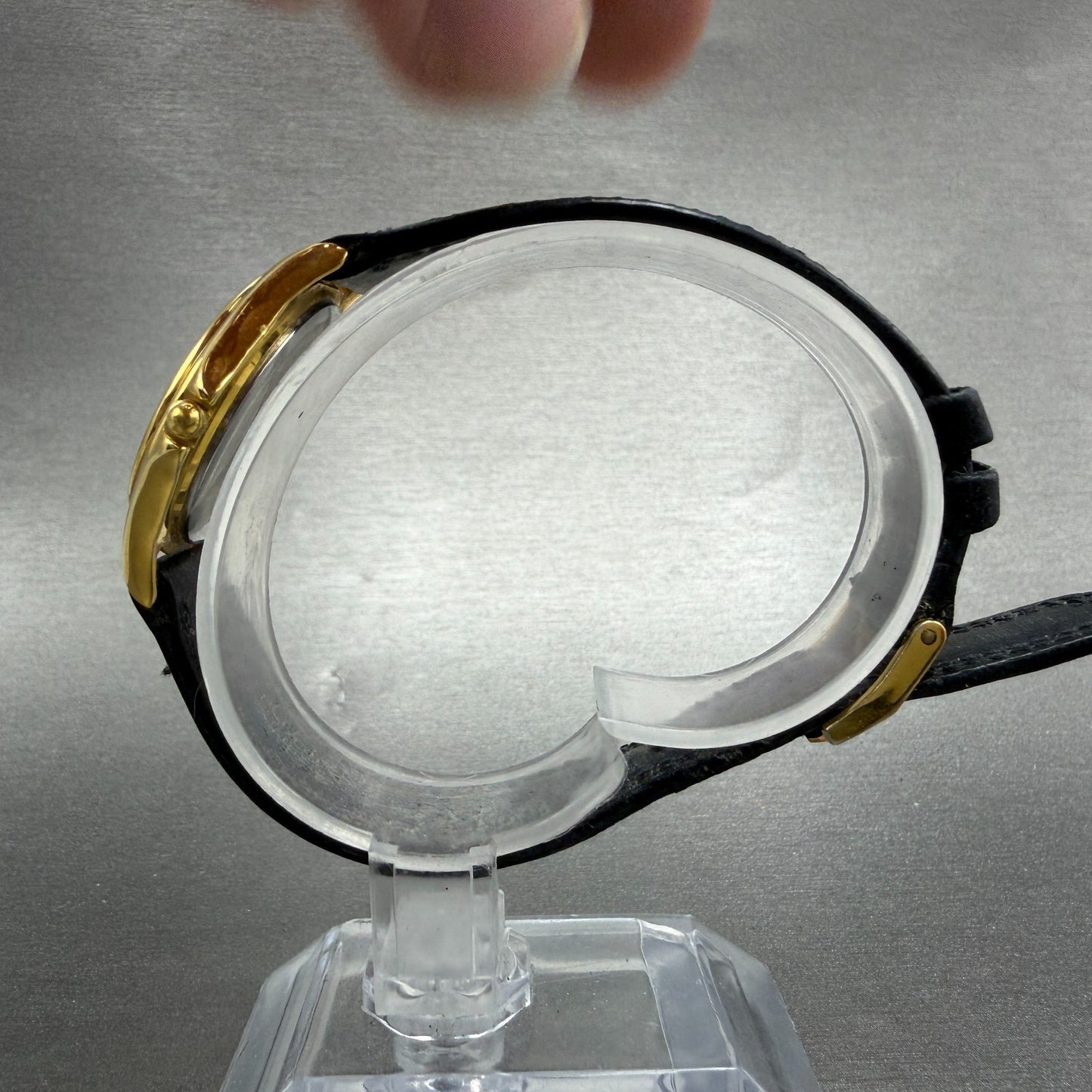 Movado Museum Watch Women 28mm Black Dial Gold Tone Round 87D1823 PARTS7