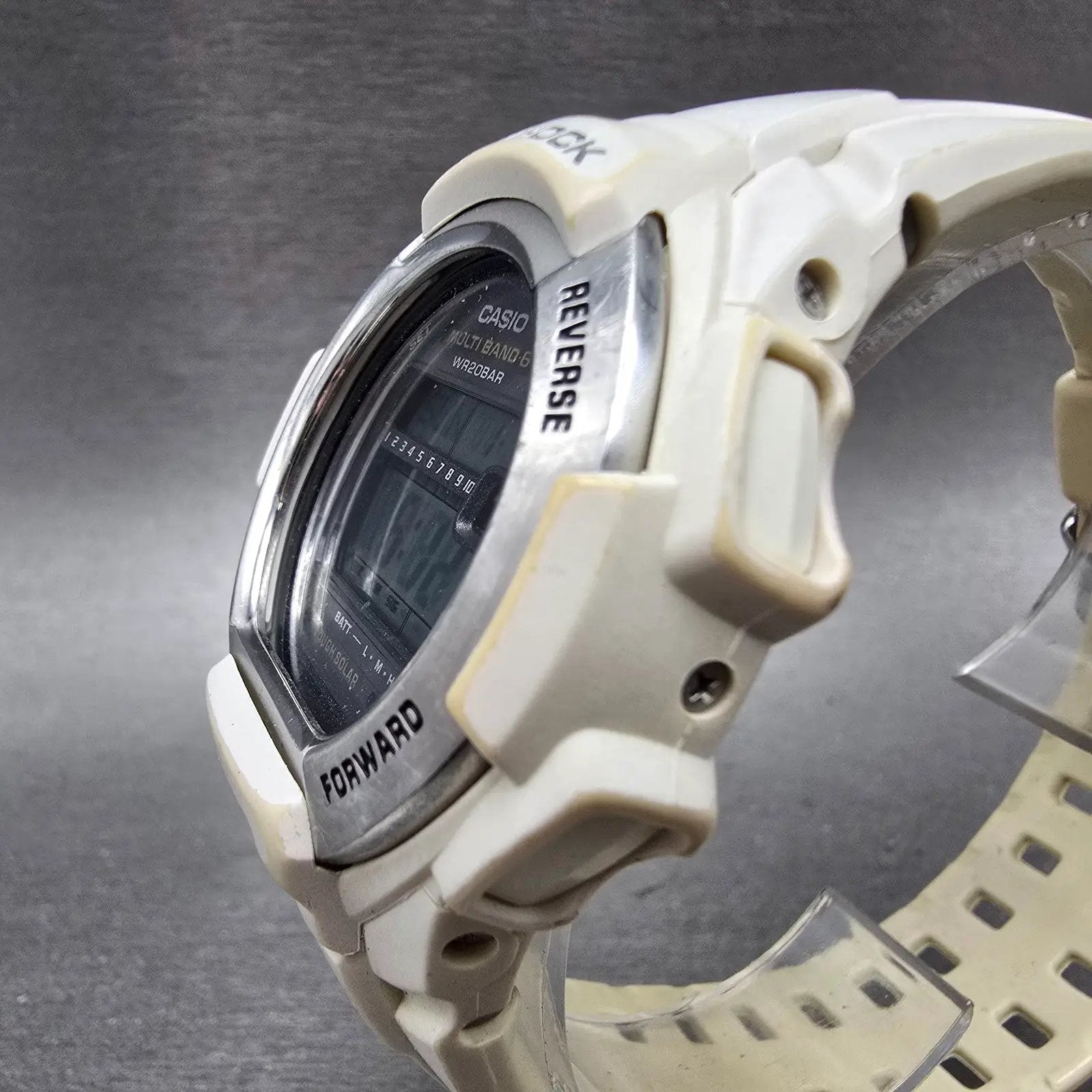 Casio G-Shock GW-M850 Watch Men 42mm White Alarm Chronograph Digital Solar RunsL2