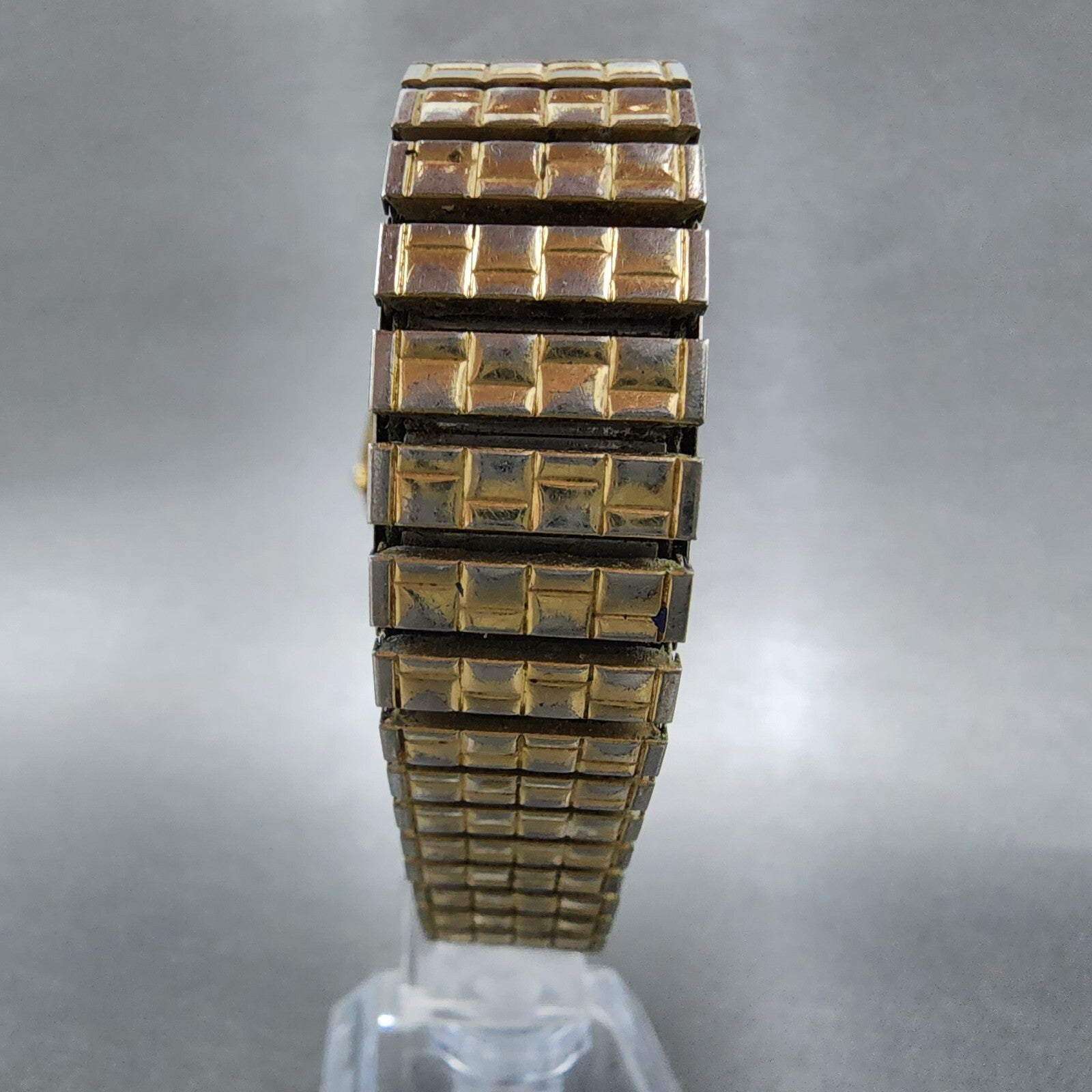 Bulova Accutron Watch Men 36mm Gold Dial Gold Tone Daydate 7256 PARTS8