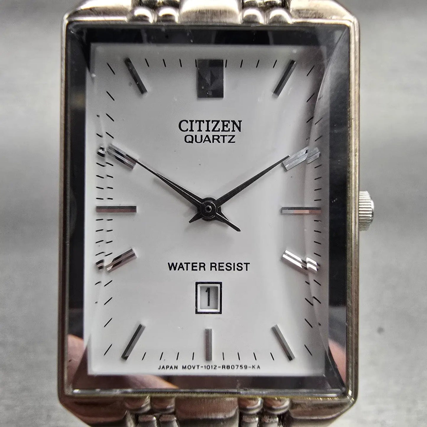 Citizen Watch Men 24mm White Dial Silver Tone Date Rectangle 1020-R30436 New Bat1