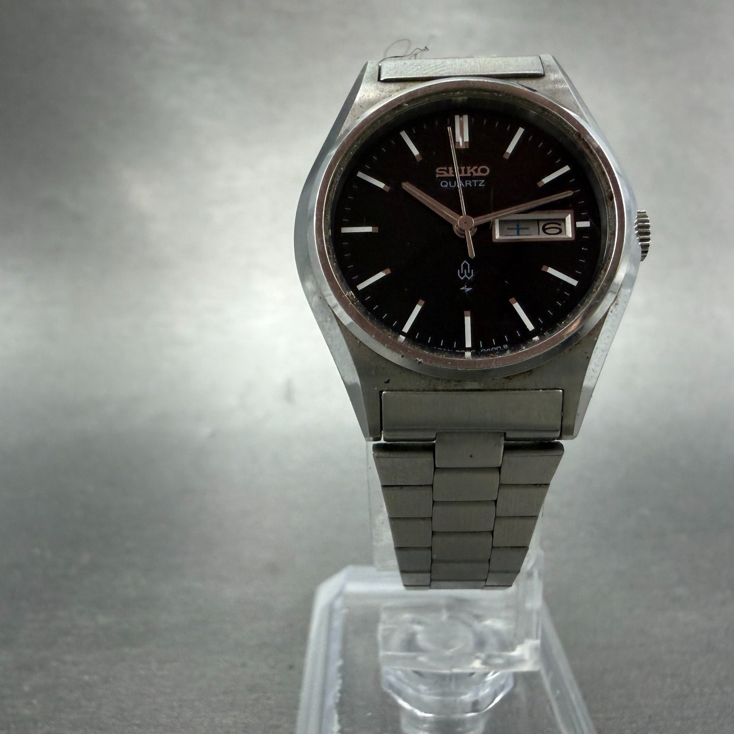 Seiko Watch Women 26mm Black Dial Silver Tone Daydate 2626-0050 New Battery VTG5