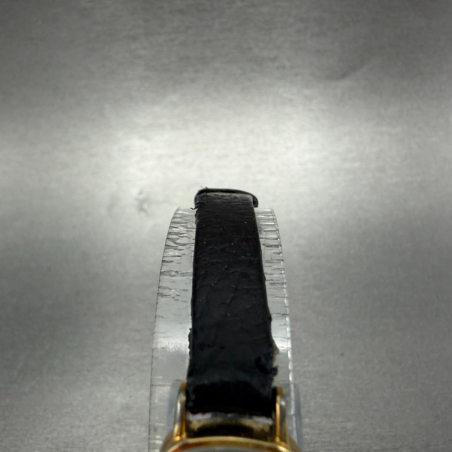 Seiko Watch Women 15mm Champagne Dial Gold Tone Oval 1320-5530 New Battery VTG4