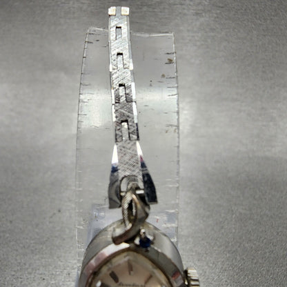 Seiko Solar Watch Women 15mm White Dial Silver Tone Manual 10-7840 Runs