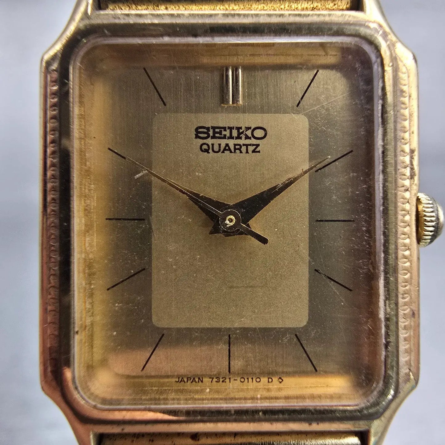 Seiko Watch Woman 20mm Gold Dial Gold Tone Rectangle 7321-5040 New Battery VTG1