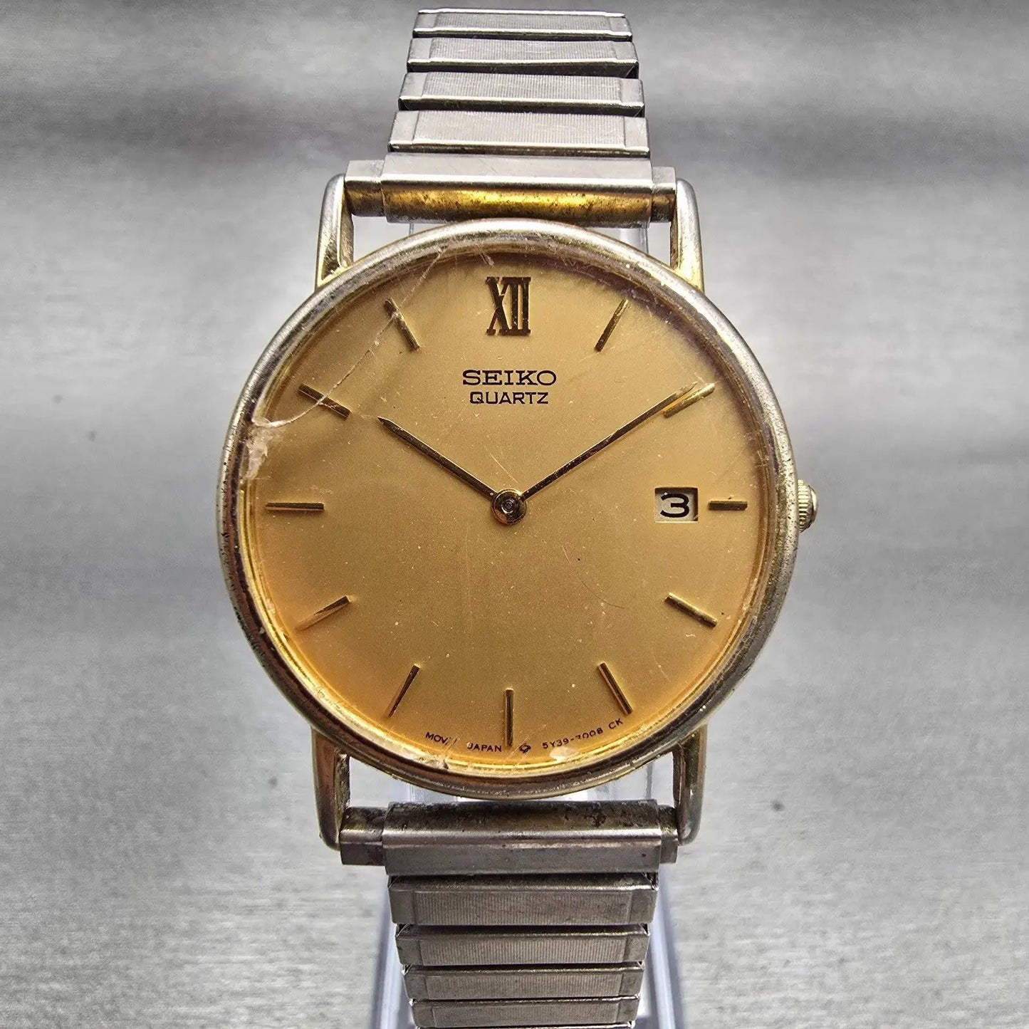 Seiko Watch Men 32mm Gold Dial Gold Tone Date Round 5Y39-7010 New Battery VTG0