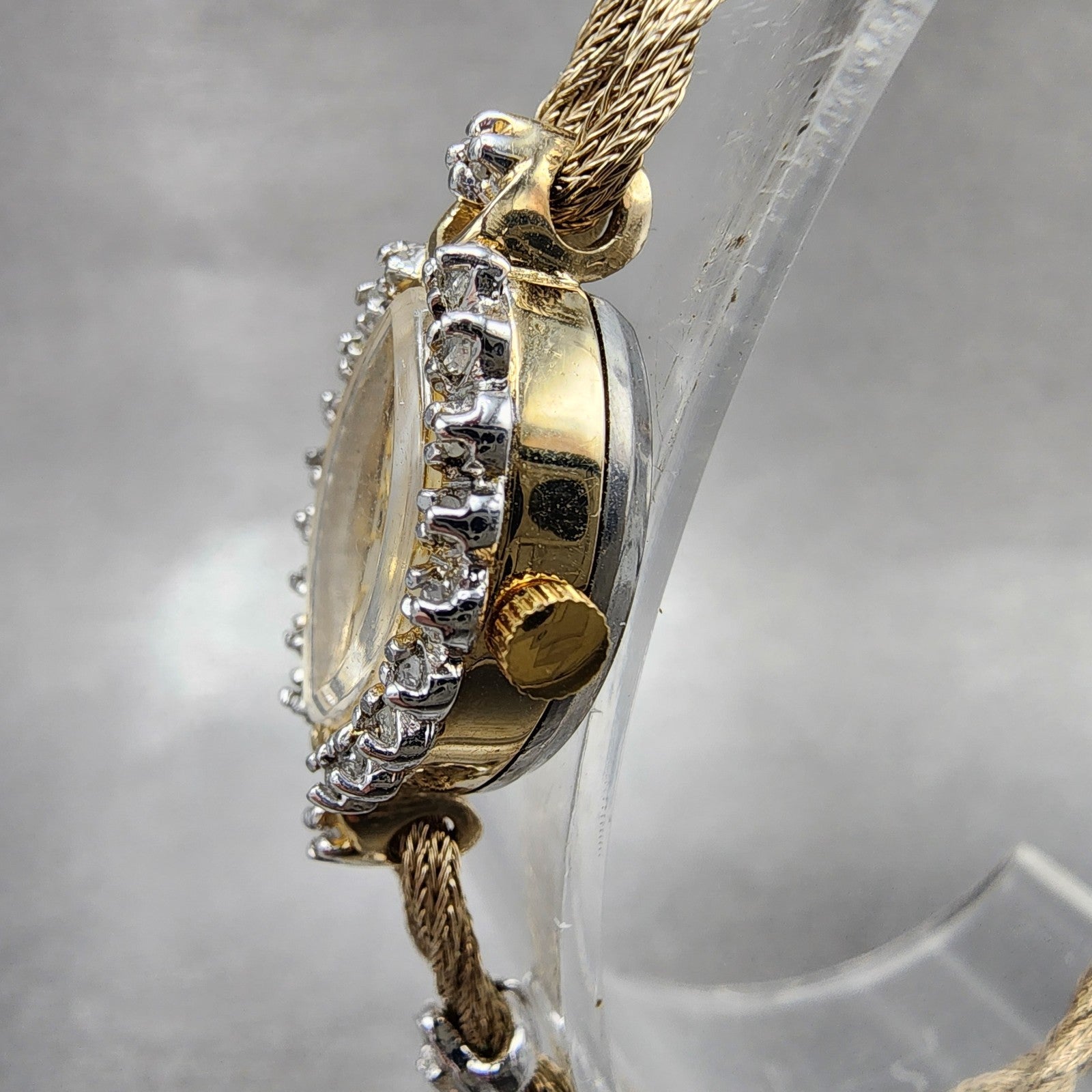Armitron Deauvillw Watch Women 14mm Cream Dial Gold Tone Diamond Bezel READ PART2