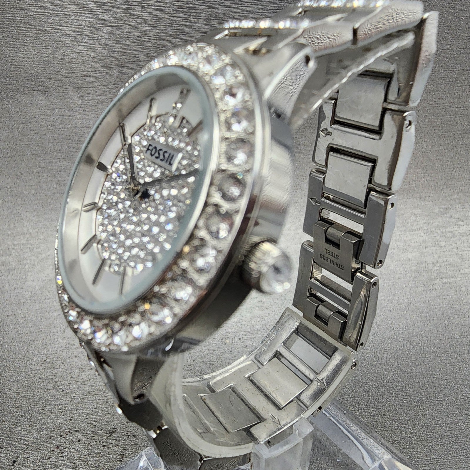 Fossil Watch Women 34mm Silver Dial Silver Tone Round ES3097 New Battery2