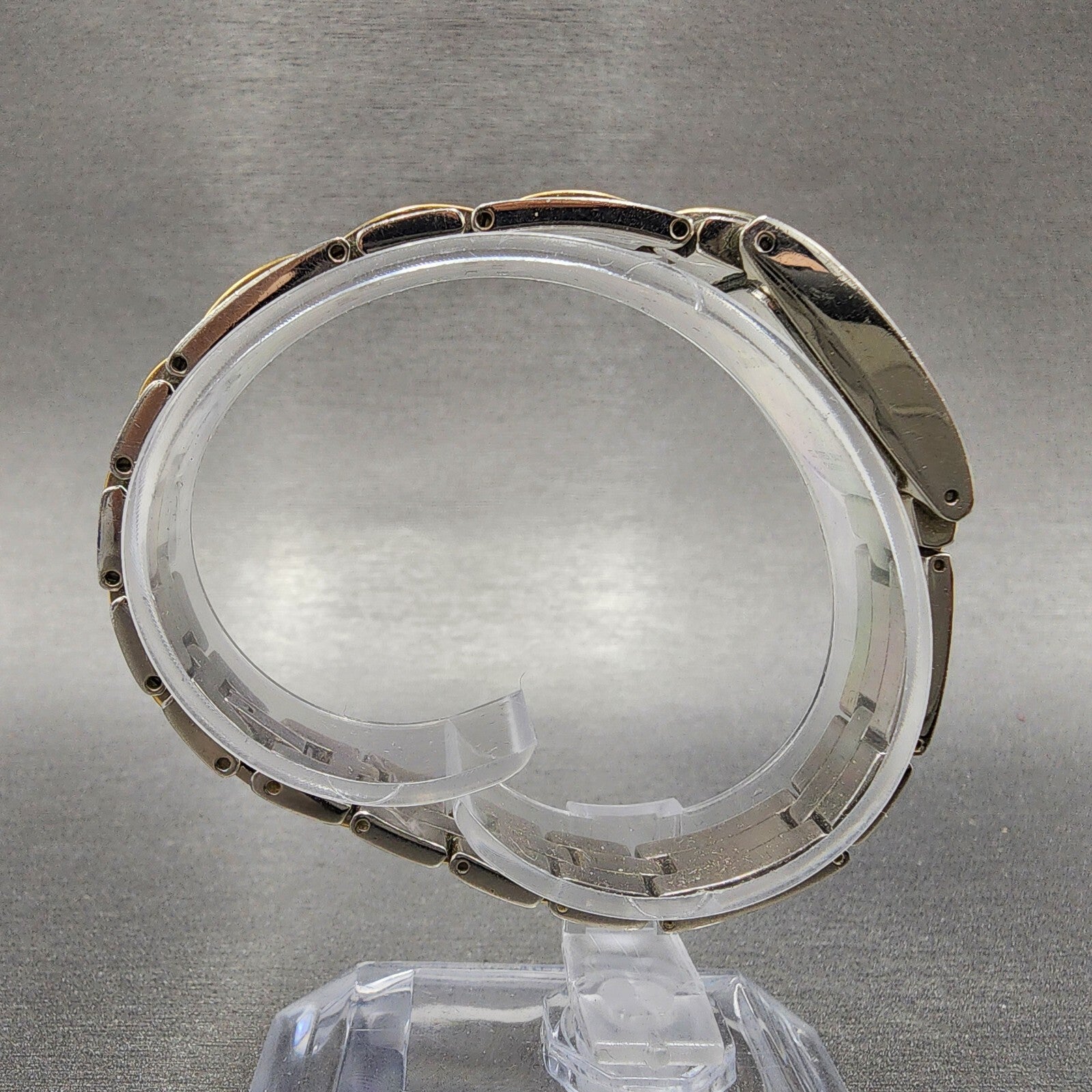 Bulova Tank Watch Women 14mm Silver Dial Two Tone Rectangle 98T60 New Battery9