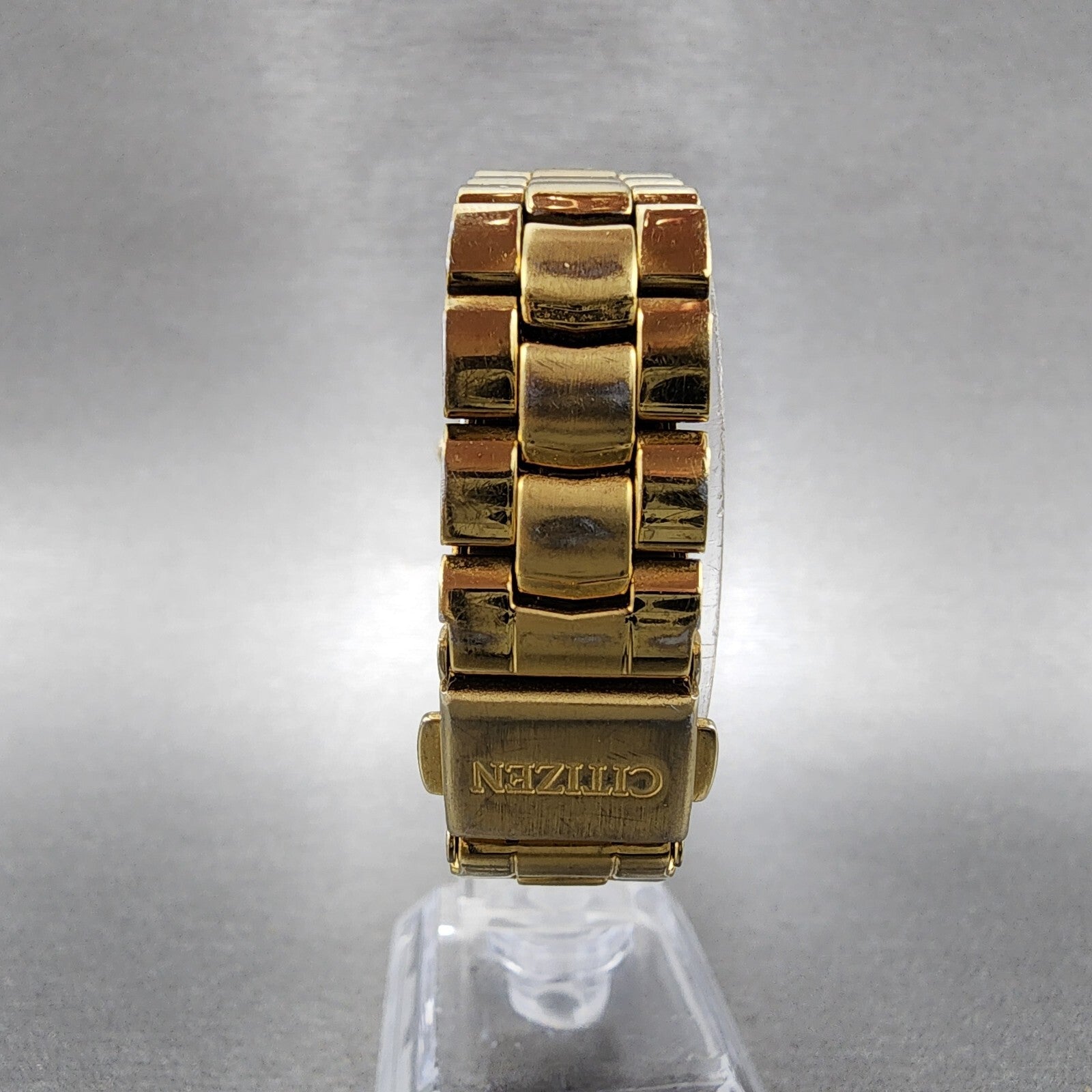 Citizen EcoDrive Watch Women 27mm MOP Dial Gold Tone Diamond Bezel Round Works7