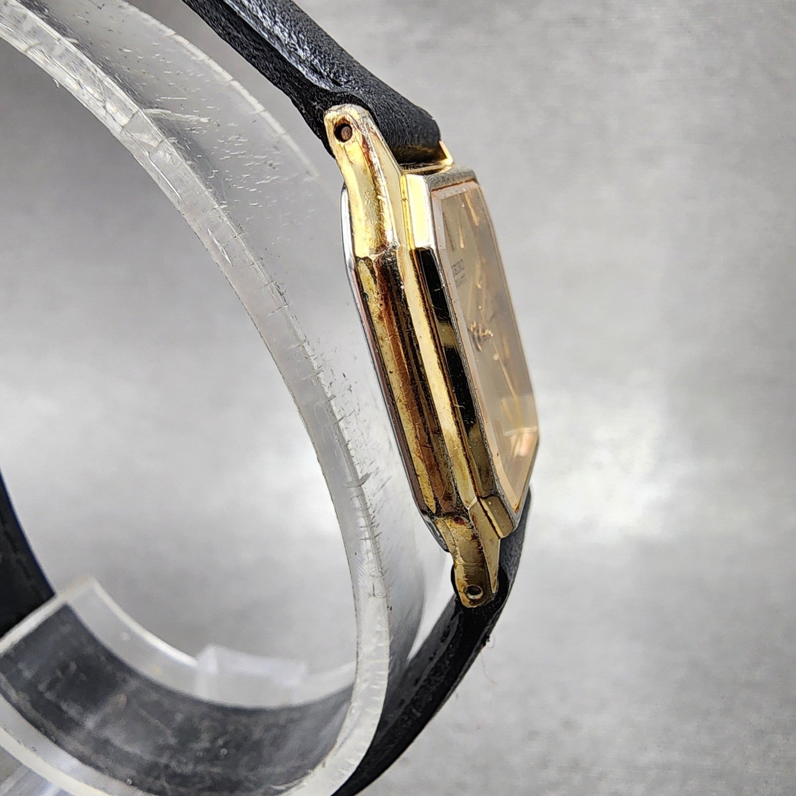 Seiko Tank Watch Women 19mm Champagne Dial Gold Tone 73215240 New Battery3