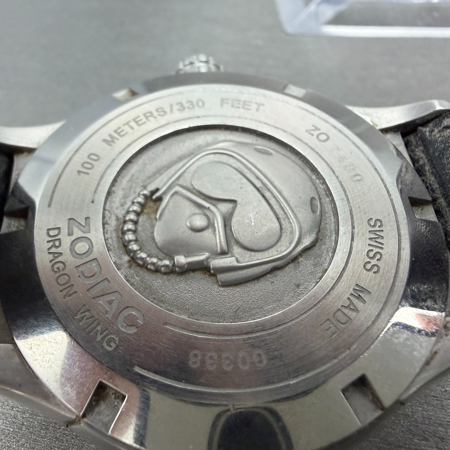 Zodiac Dragon Wing chronograph Watch Men 45mm Black Dial Steel Date ZO7400 Works9