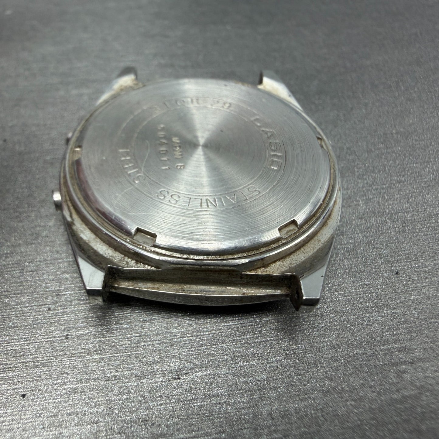Casio 31QR29 Watch Men 34mm Digital Silver Tone Daydate Round New battery VTG11