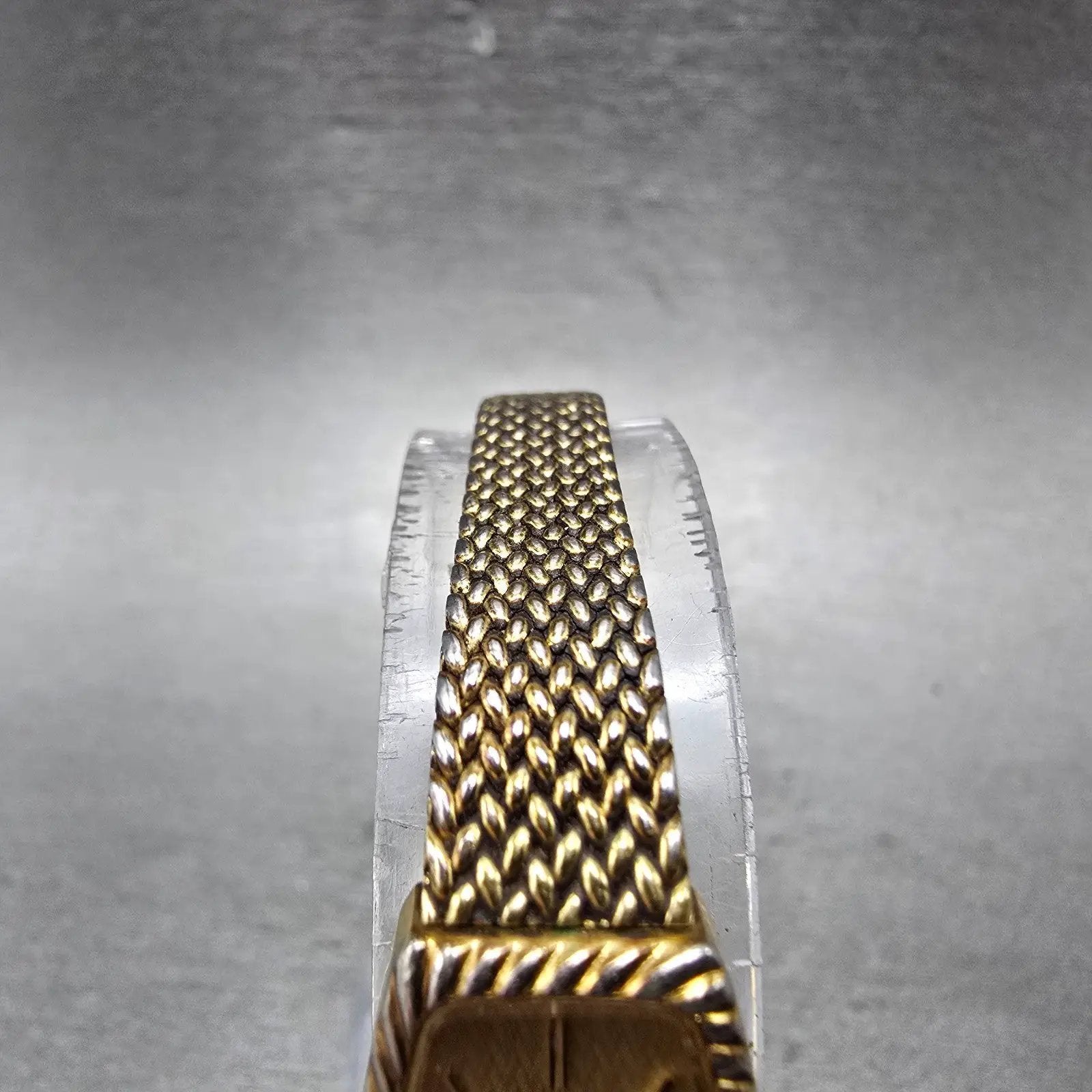 Seiko Tank Watch Women 14mm Champagne Dial Gold Tone 1320-5959 New Battery VTG H4