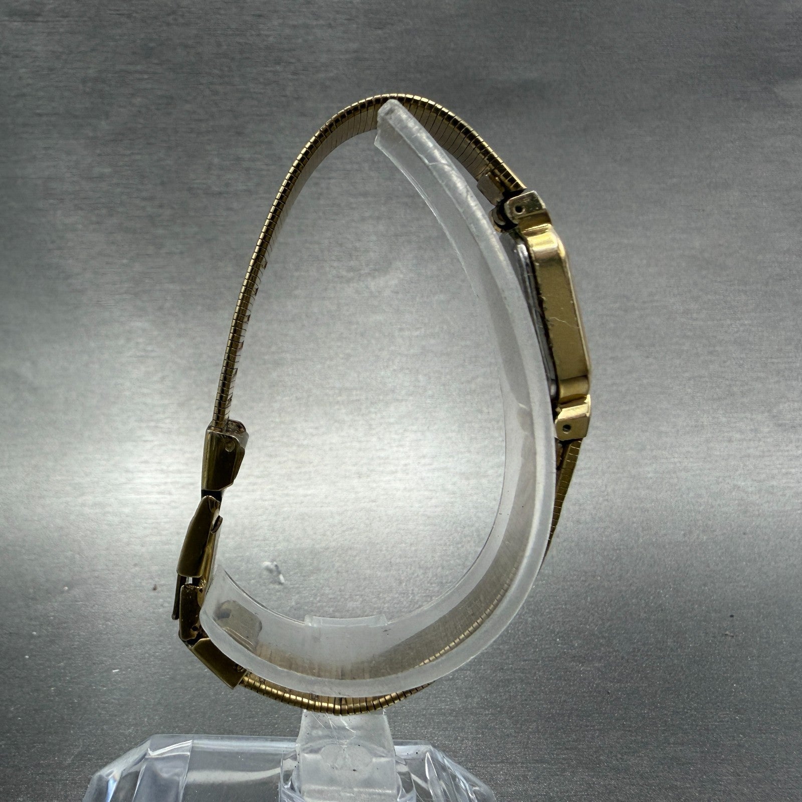 Seiko Tank Watch Women 13mm Champagne Dial Gold Tone 2e20-6019 New Battery UJH8