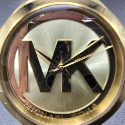 Michael Kors Runway Watch Women 42mm Champagne Dial Gold Tone MK-2326 New Batt H1