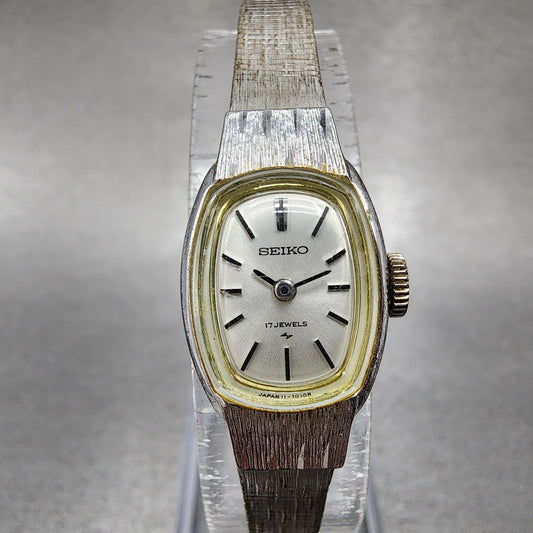 Seiko Watch Women 15mm Silver Dial Silver Tone Manual Round 113360 Runs0