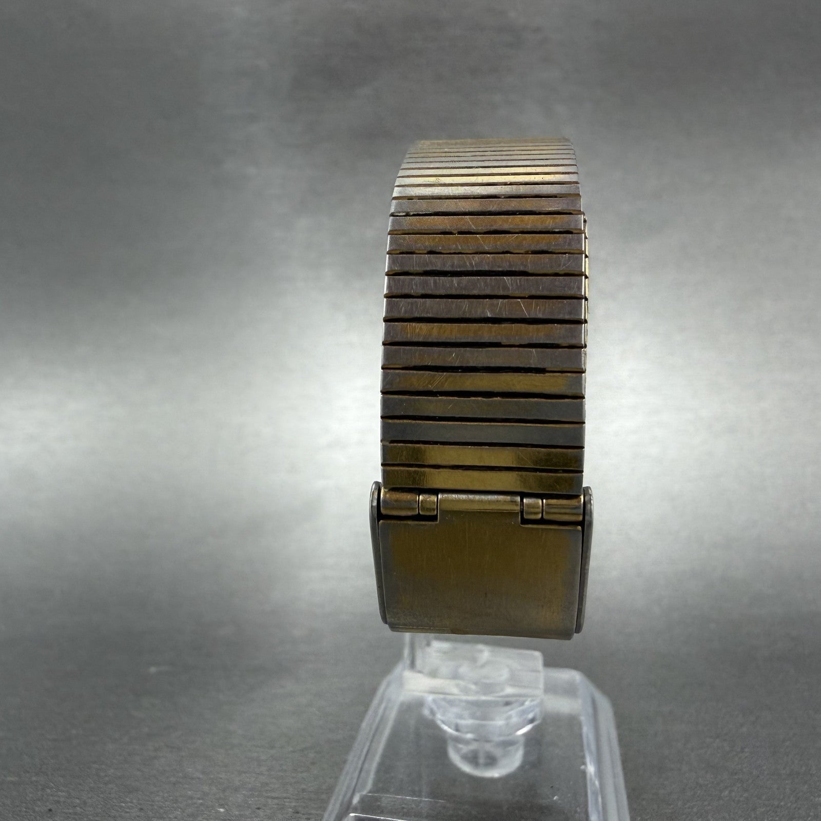 Seiko Pulsar Tank Watch Men 27mm Champagne Dial Gold Tone Y101-5329b New Batt HQ7
