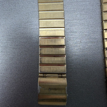 Seiko Bracelet 18mm Gold Tone Stainless Steel MISSING A PIECE Z1355L VTG2