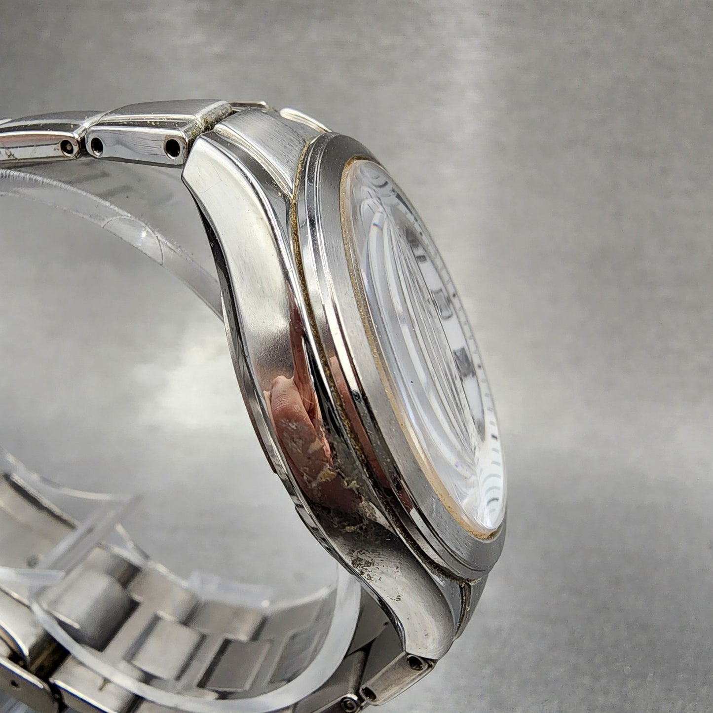 Citizen EcoDrive Attesa Watch Men 38mm White Dial Titanium Atomic Round Runs3