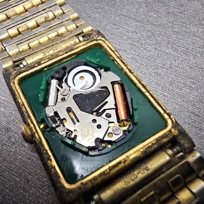 Seiko 7N01 Quartz Movement Works W/Case And Hands Vintage4