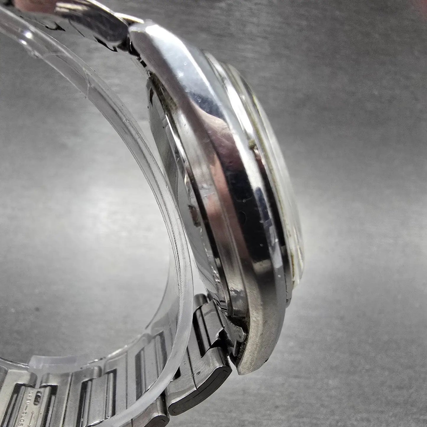 Seiko 5 Automatic Watch Men 37mm Silver Dial Silver Tone Daydate 6119-6410 Runs3