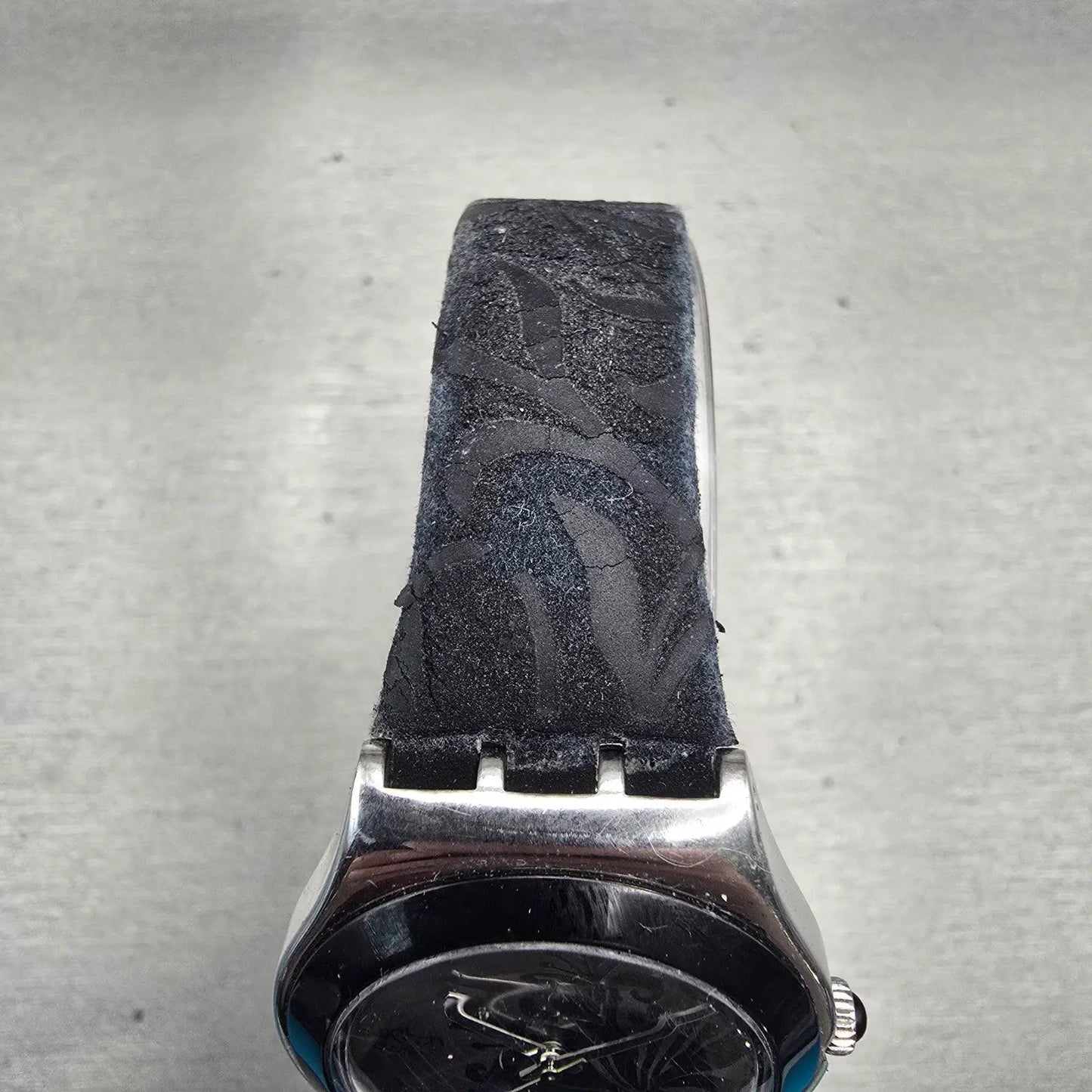 Swatch Irony BLACK FLOWER Watch Women Silver Dial Silver Tone YLS146 New Battery4
