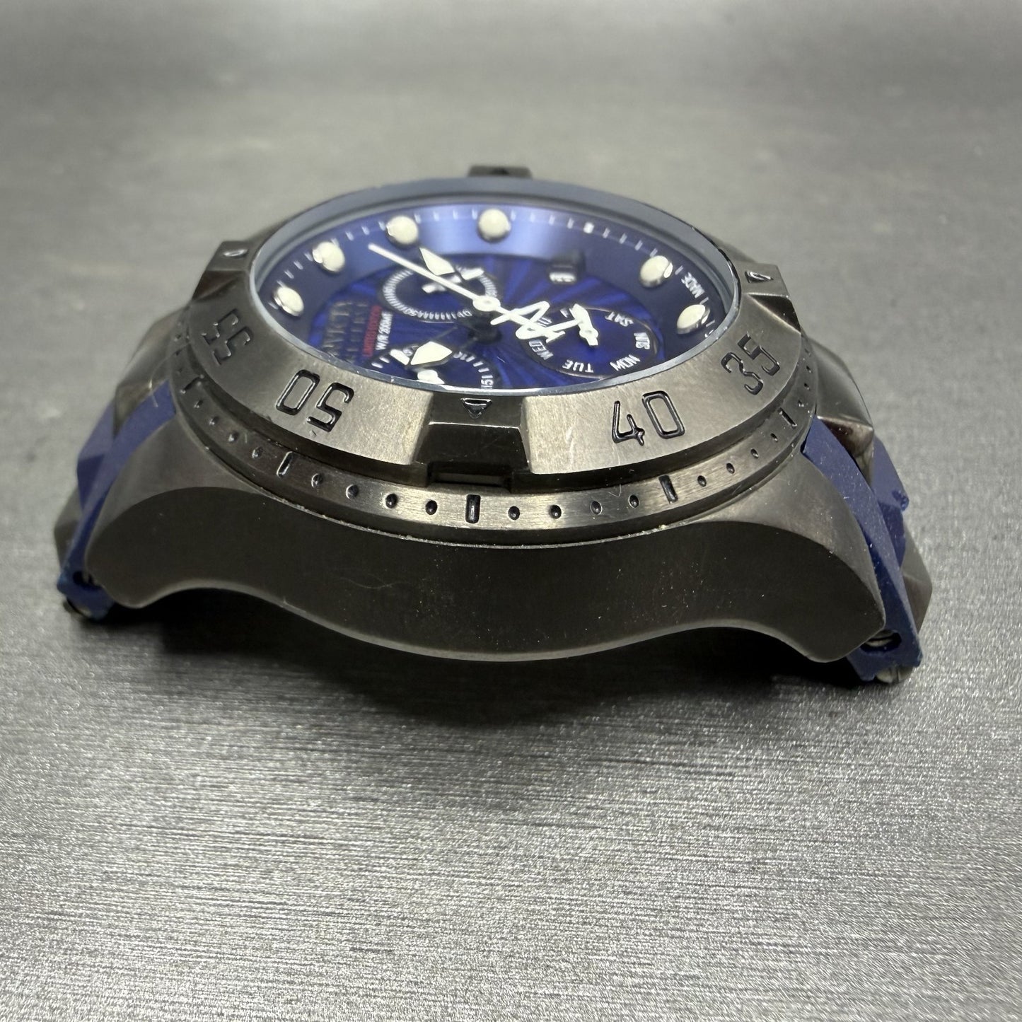 Invicta Excursion Chronograph Watch Women 40mm Blue Dial Daydate 18692 PARTS4