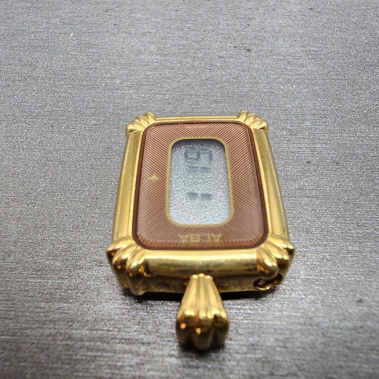 Seiko Alba Pendent Watch Women 20mm Digital Gold Tone Daydate Y4404030 New Batt3
