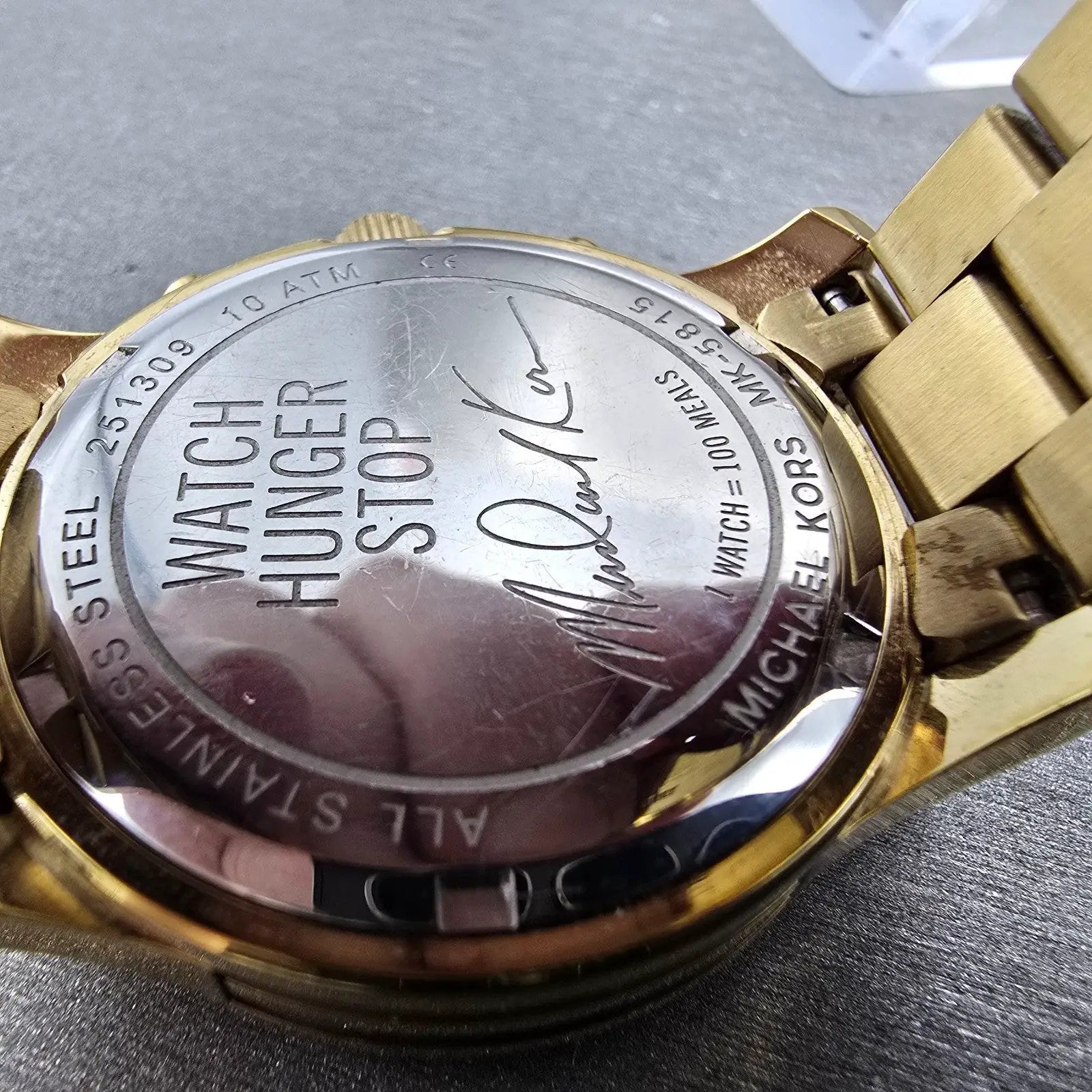 Michale Kors Hunger Stop Chronograph Watch Women 38mm Blue Dial Gold Tone NewBat9