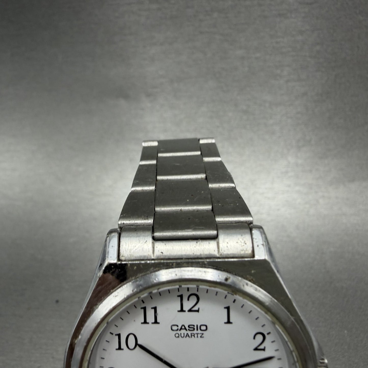 Casio Watch Men 36mm White Dial Silver Tone Daydate Round MTP1240 New Battery4