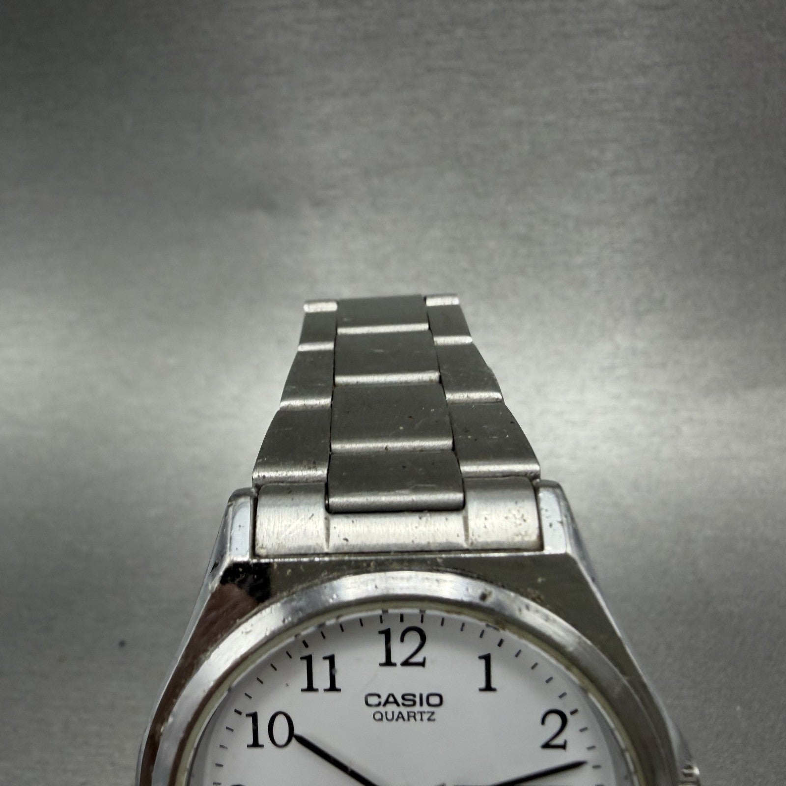 Casio Watch Men 36mm White Dial Silver Tone Daydate Round MTP1240 New Battery4