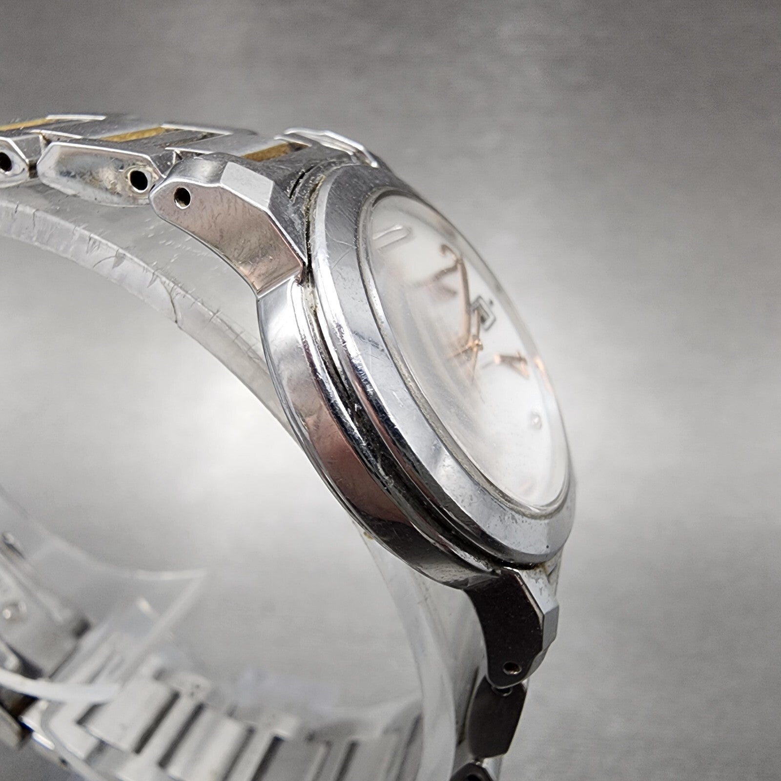 Seiko Lukia Watch Women 26mm MOP Dial Two Tone Date 7n820ee0 New Battery3